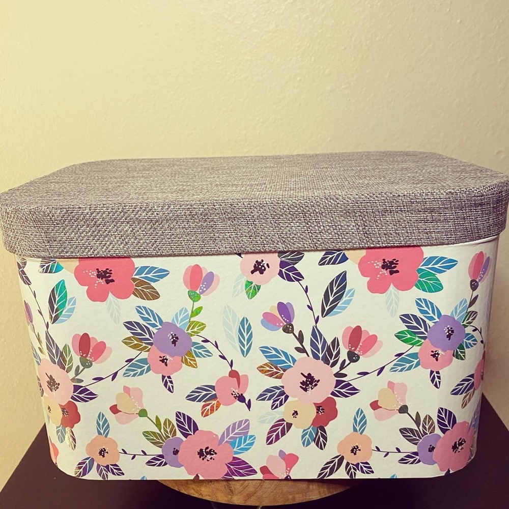 Gift box
